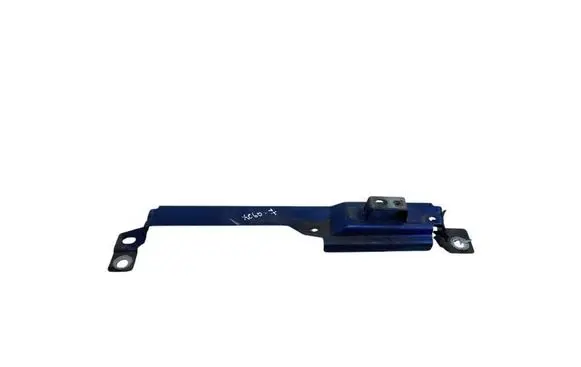 Volvo XC60 Fender mounting bracket 31424581