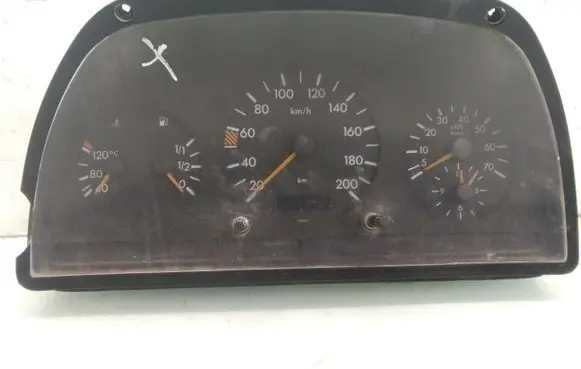 Mercedes-Benz Vito Viano W638 Speedometer (instrument cluster)