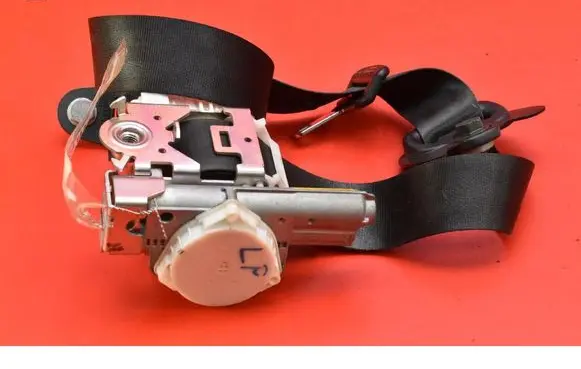 Citroen C3 Front seatbelt 34150448