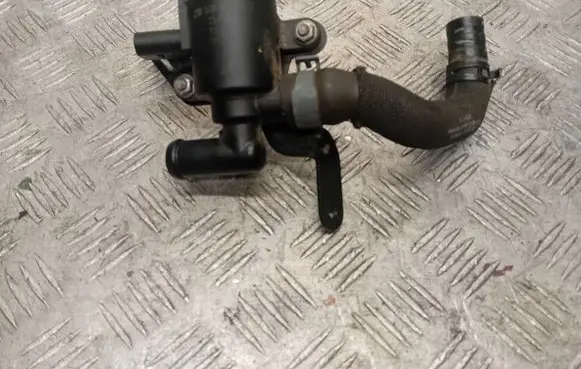Audi A3 S3 8V Electric auxiliary coolant/water pump 5Q0121096K
