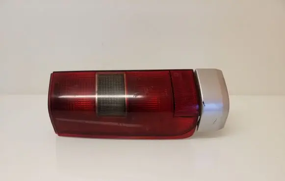 Volvo V70 Rear/tail lights DET3512418