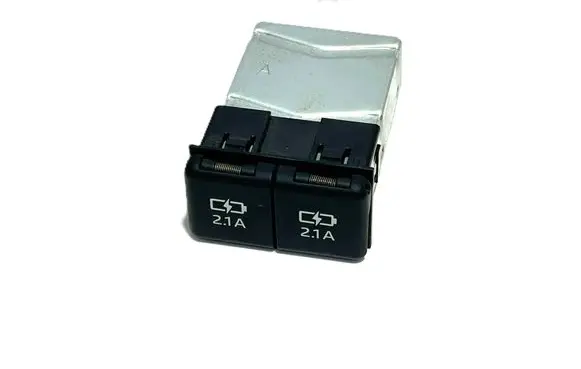 Toyota RAV 4 (XA50) USB socket connector 8553215010 36408