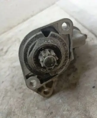 Audi A3 S3 8L Starter motor 1005821879