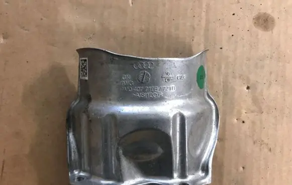 Audi A8 S8 D5 Exhaust heat shield 4M0407719B