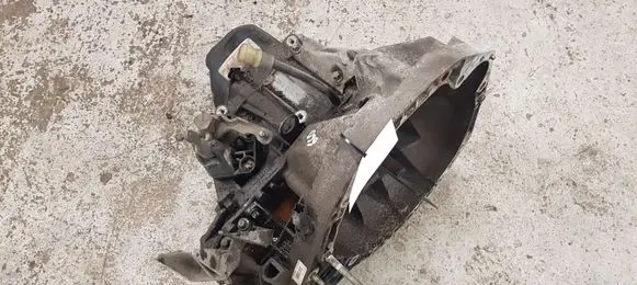 Renault Megane II Manual 5 speed gearbox 7701723236 JR5108