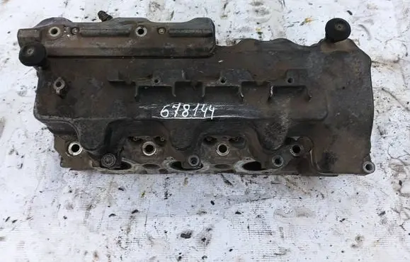 Mercedes-Benz C W203 Engine head 