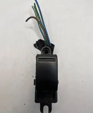 Nissan Almera Tino Electric window control switch 13287