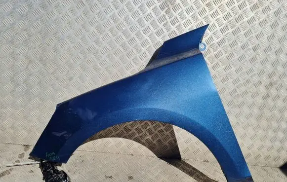 Ford Focus Fender