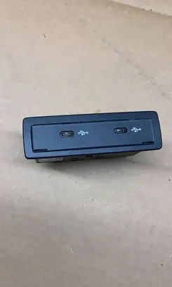 Mercedes-Benz GLC X253 C253 USB socket connector A2478204002 5802