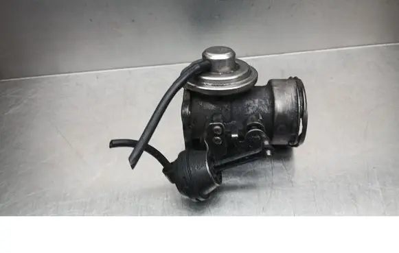 Seat Leon (1M) EGR valve 