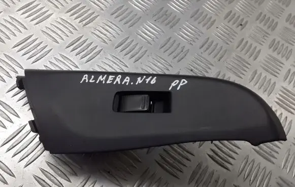 Nissan Almera N16 Electric window control switch BRAK