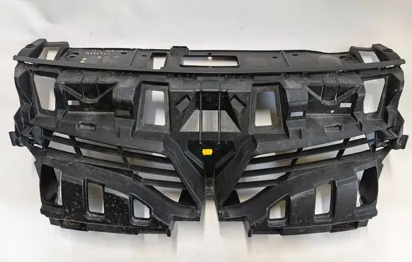 Renault Scenic III - Grand scenic III Front bumper upper radiator grill 620363078R
