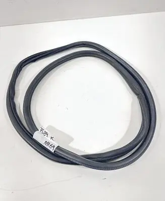 BMW 3 F30 F35 F31 Rubber seal front coupe door 7258312