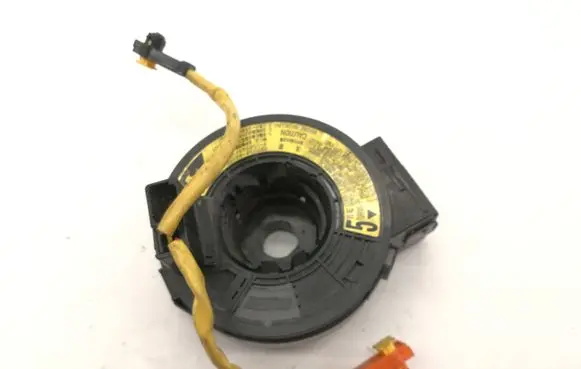 Toyota Camry Airbag slip ring squib (SRS ring) 1040096783004