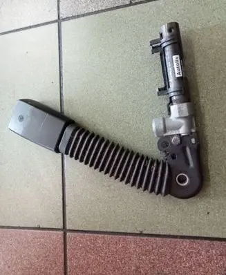 BMW 3 E46 Front seatbelt buckle 02967 27112000