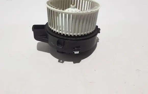 Volvo V60 A/C air flow flap actuator/motor 32241017