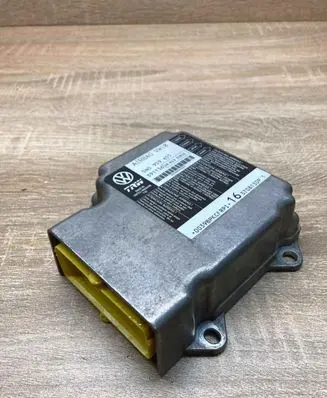 Volkswagen PASSAT B6 Airbag control unit/module 5N0959655 39113619