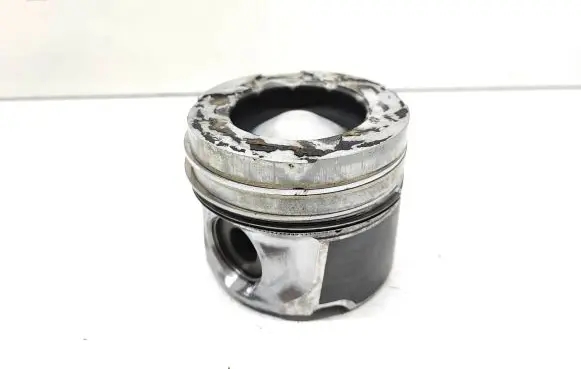Toyota RAV 4 (XA30) Piston 86L78
