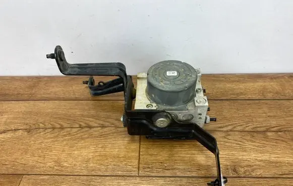 Ford Mustang VI ABS Pump FR3C2C219BEPINYA FR3C2C219BE