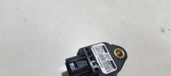 KIA Ceed Airbag deployment crash/impact sensor 959202H000 95920-2H000