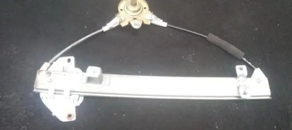 Hyundai Lantra II Sliding door window regulator with motor