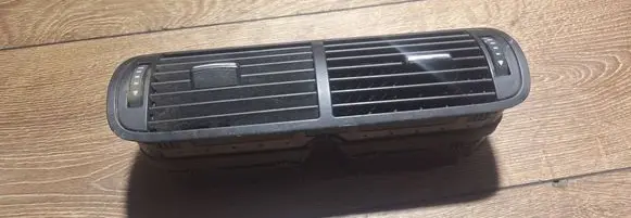 Audi A3 S3 8L Dash center air vent grill 8l1820951