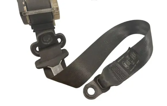 Ford Focus Front seatbelt 4m51a61294da