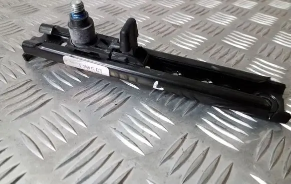 Jeep Cherokee III KJ Other interior part
