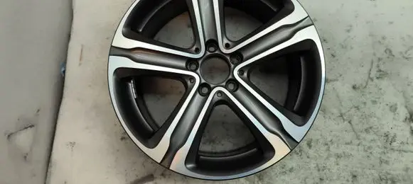 Mercedes-Benz GLC X253 C253 R18 alloy rim A2534010700