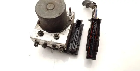 Toyota Verso ABS Pump 0265951990 445400F060 0265252275