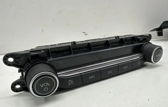 Ford Focus Head unit multimedia control JX7T18K811AC