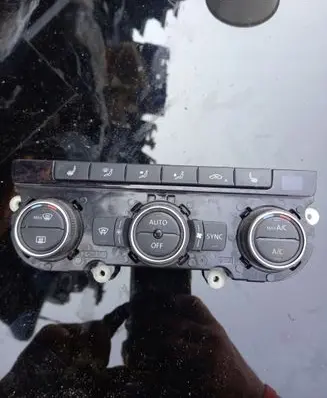 Volkswagen Caddy Climate control unit 1K8907044CH