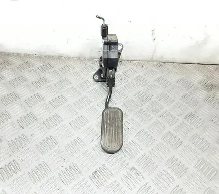Lexus IS 220D-250-350 Accelerator throttle pedal 1988007840 11J13D00119 7811053011