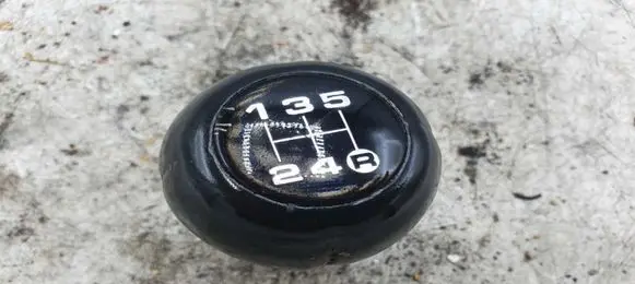 Audi A4 S4 B5 8D Gear lever shifter trim leather/knob NOCODE