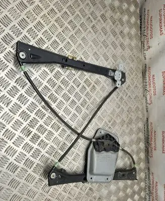 Volkswagen Golf V Front window lifting mechanism without motor 