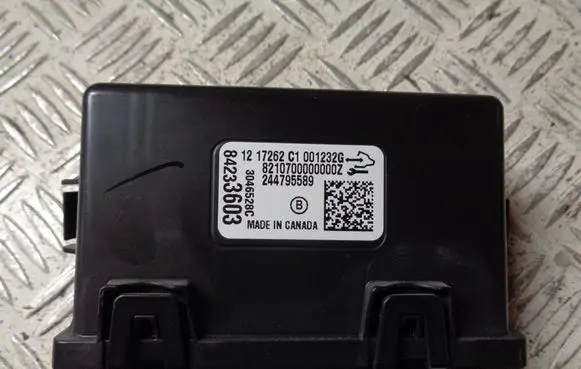 Opel Astra K Trunk lid opening control unit 84233603