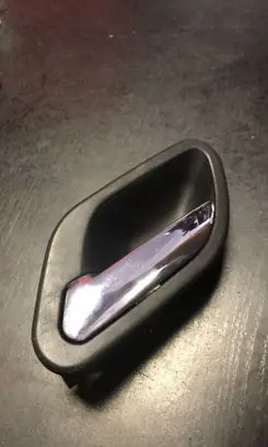 BMW 7 E38 Front door interior handle 7032925