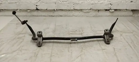 Volvo S60 Front anti-roll bar/sway bar 31406930
