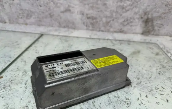 Volvo S80 Airbag control unit/module P30658912 0285001456 04013047701