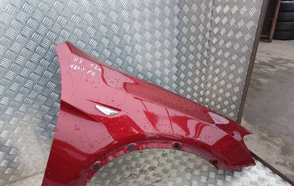 BMW X3 F25 Fender