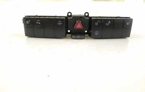 Mercedes-Benz C W203 Alarm switch 2038701010 2038705610
