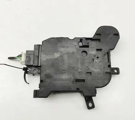 Toyota Prius (XW50) Air flap motor/actuator 0638009013