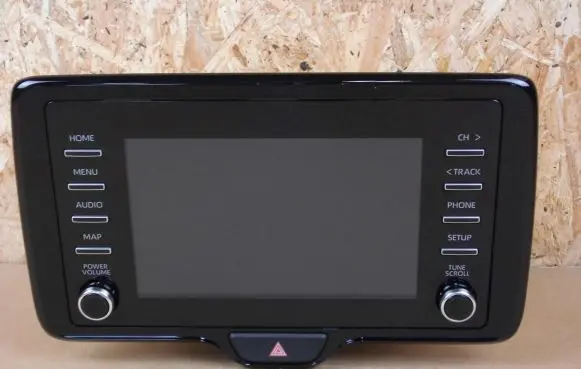 Toyota Yaris XP210 Screen/display/small screen 861400D581