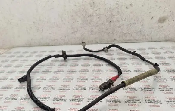 Seat Exeo (3R) Positive cable (battery) 8E1971225AB 8E1971225