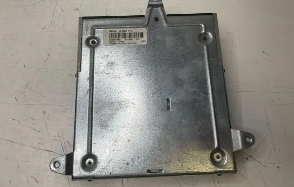 BMW 5 E39 Sound amplifier 8362174 086661063 021549