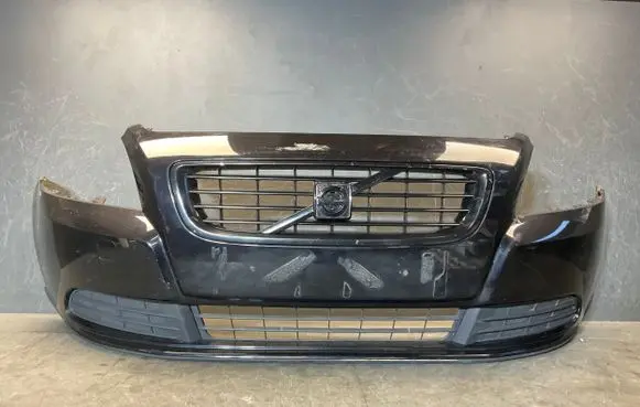 Volvo S40 Front bumper 30744904 30744915 31202705