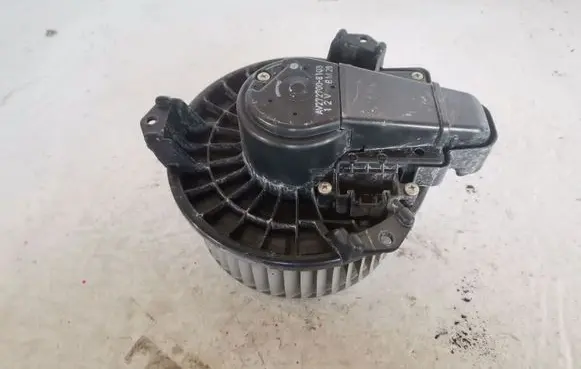 Toyota Corolla Verso AR10 Heater fan/blower AV2727008103