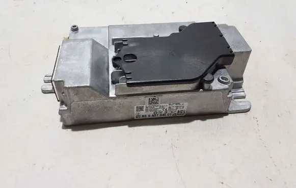 BMW 5 G30 G31 G38 Sound amplifier 4044049