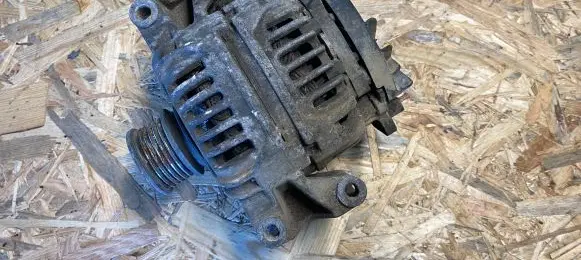 Mercedes-Benz Sprinter W901 W902 W903 W904 Generator/alternator A0121542002 0124352039