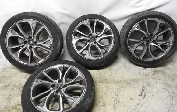Citroen DS4 R18 alloy rim 9688904377